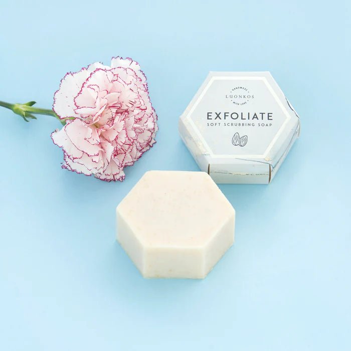 Luonkos Exfoliate hellästi kuoriva mantelisaippua - 4Organic Store (Luomukaista)