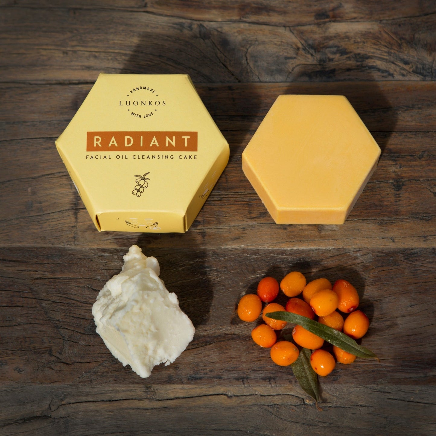 Luonkos Radiant kasvokakku (kasvojen puhdistusaine) - 4Organic Store (Luomukaista)