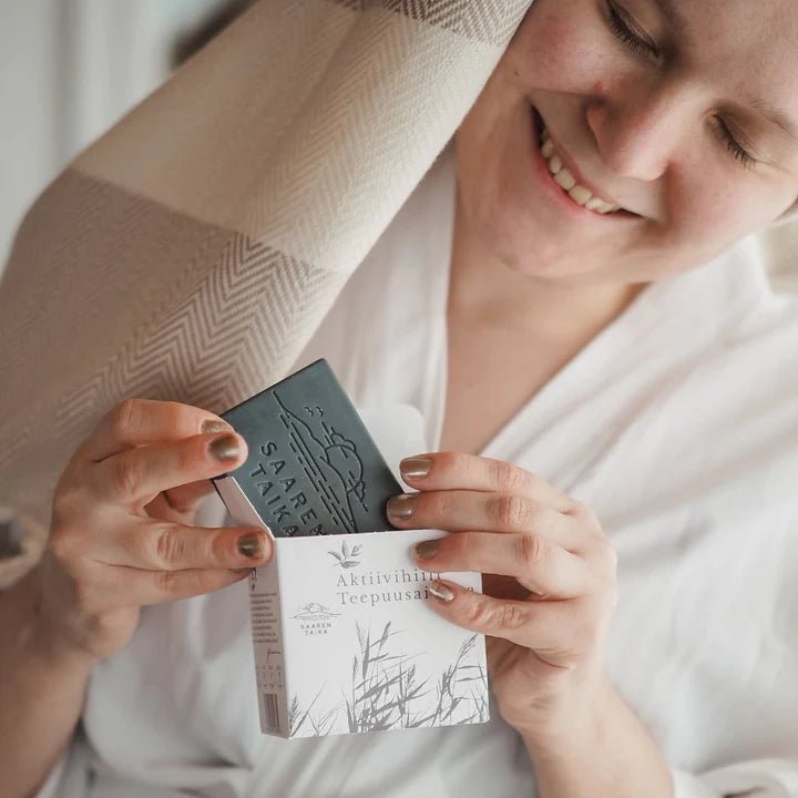 Saaren Taika Aktiivihiili Teepuusaippua - 4Organic Store (Luomukaista)