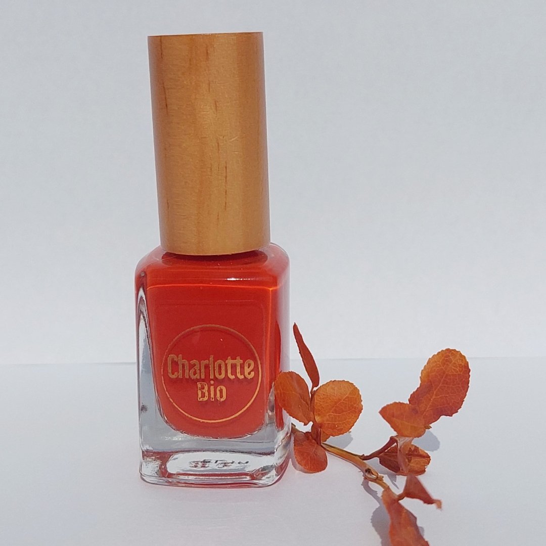 UUTUUS! Charlotte Bio Kynsilakka 24, Orange Rust, 10 ml - 4Organic Store (Luomukaista)